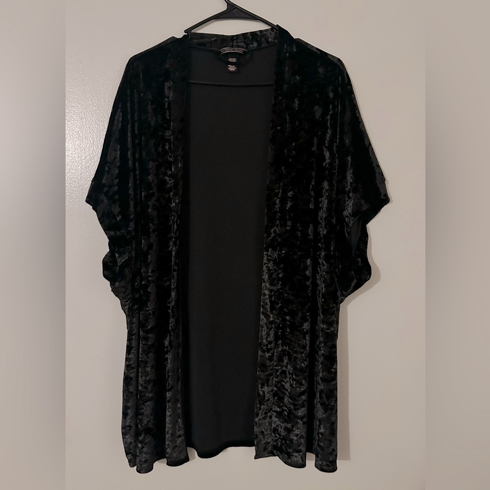Victoria’s Secret Crushed Velvet Kimono Robe - Black